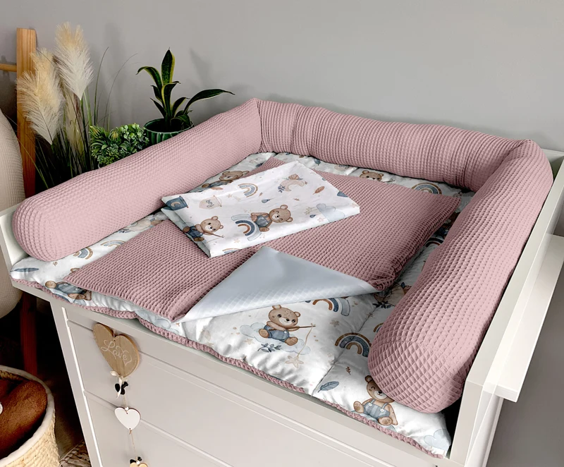 Changing mat | Dreams of sleepy bears and dirty pink