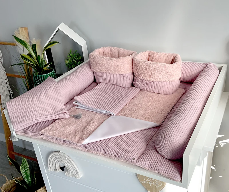 Changing mat with snaps | Dirty pink Frotte