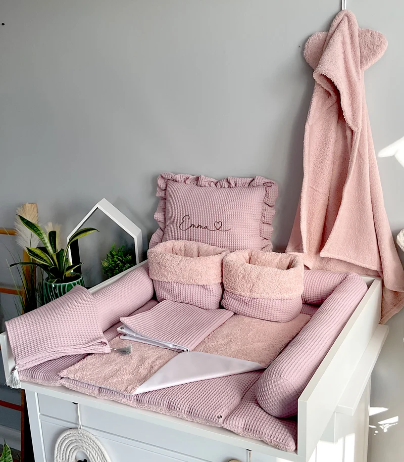 Changing mat with snaps | Dirty pink Frotte