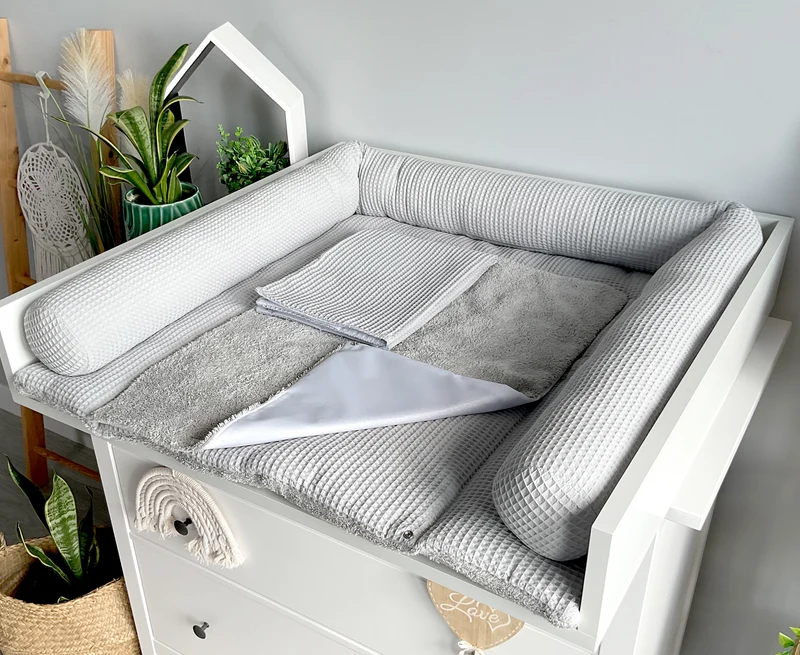 Changing mat with snaps | Grey Frotte