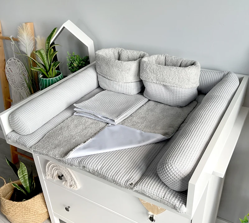 Changing mat with snaps | Grey Frotte