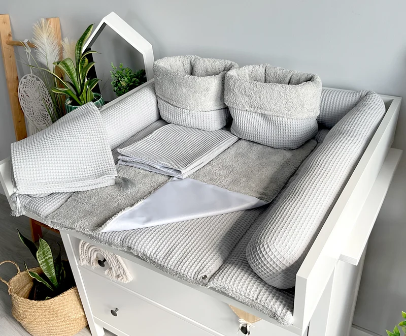Changing mat with snaps | Grey Frotte