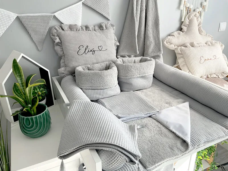 Changing mat with snaps | Grey Frotte