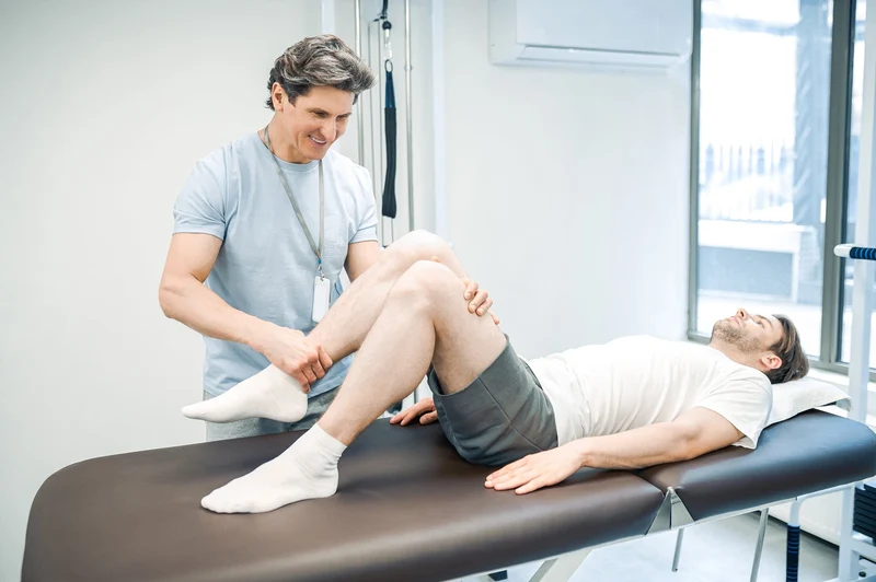 Abwaschbares Lagerungskissen 24 × 44 × 11 cm – Therapiekissen für Praxis, Physiotherapie & Wellness