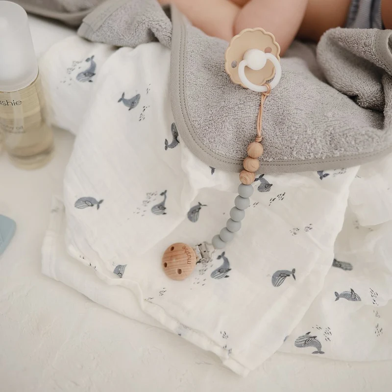 Mushie Musselin Swaddle Whales