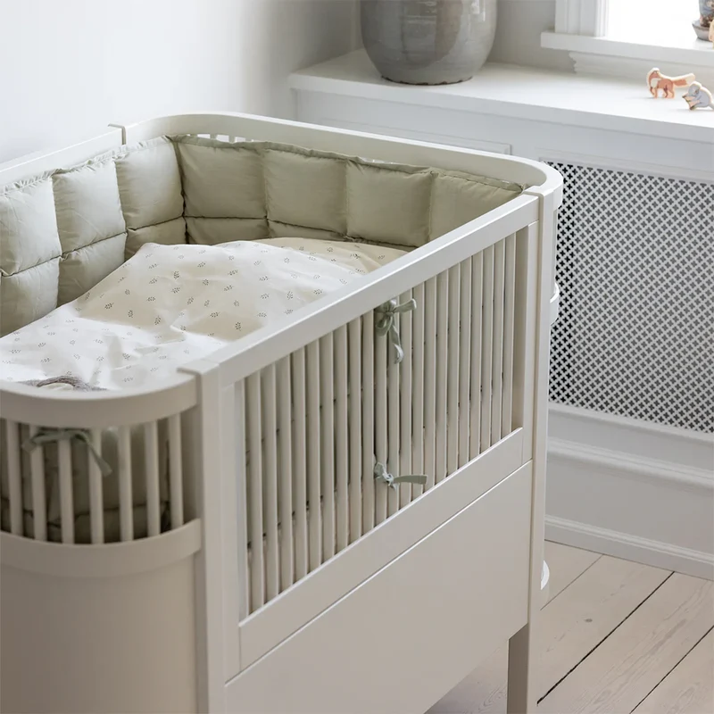 Sebra Baby und Junior Bett Classic White