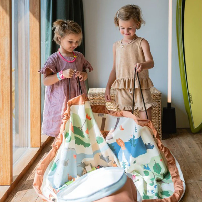 Play&Go 2 in 1 Spielmatte & Aufbewahrungskorb Zoo
