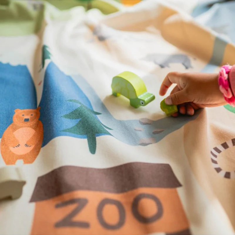 Play&Go 2 in 1 Spielmatte & Aufbewahrungskorb Zoo