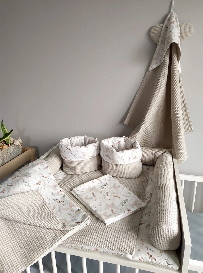 Changing mat | Moths