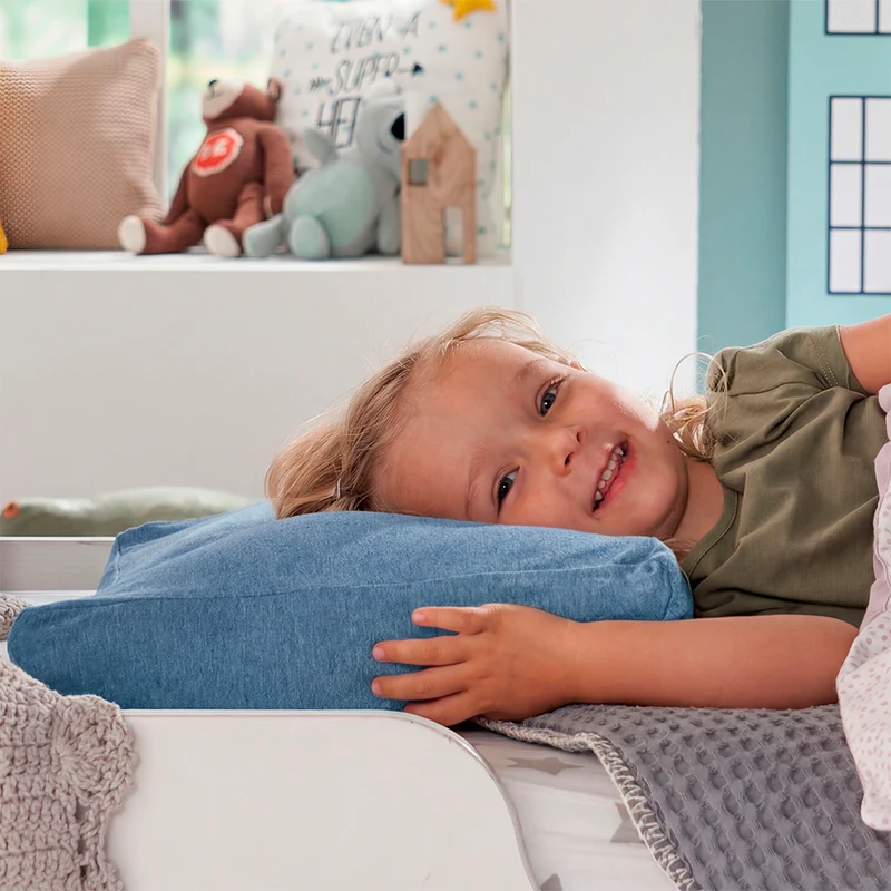Theraline Kinderkopfkissen inkl. Bezug 'Bamboo Collection' Melange Blau-grau