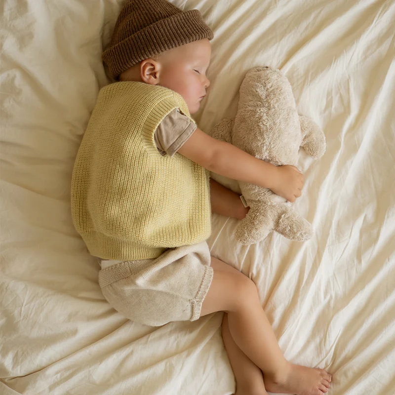 Moonie Kuscheltier Robbe mit Licht 'Organic Humming Seal' Sand