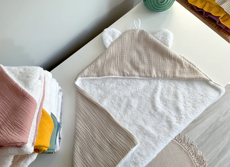 Soft baby towel with hood | Denim blue/jeans