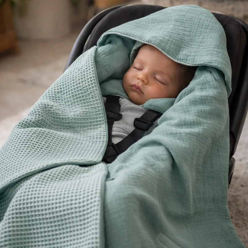 Summer baby car seat blanket | Waffle & muslin | Bay
