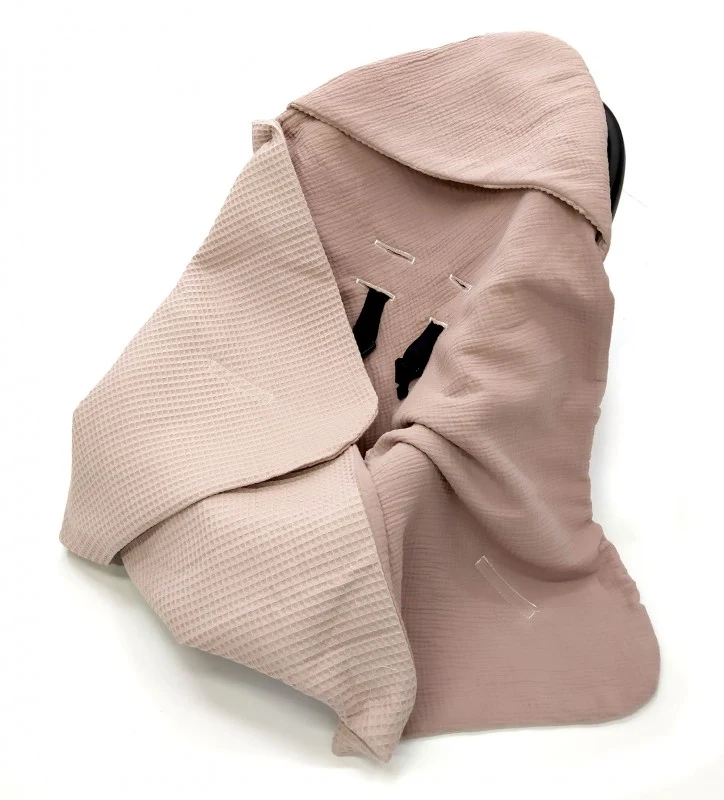 Summer baby car seat blanket | Waffle & muslin | Dirty pink