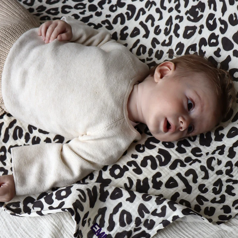 Studio Noos Swaddle 120 x 120 cm Holy Cow