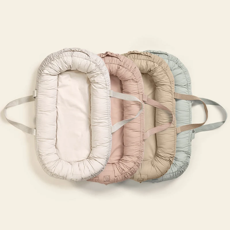 Tragbares Babynest “Mineral Green”