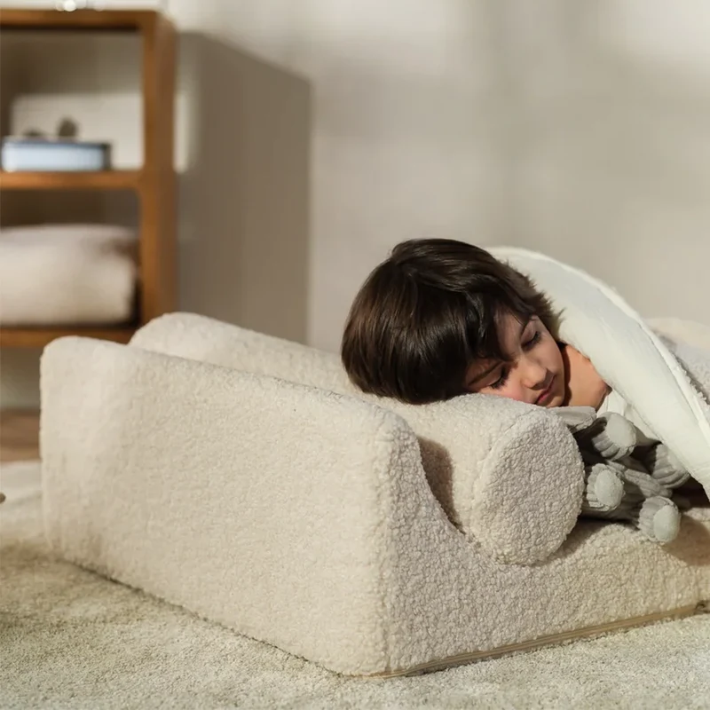 Wigiwama Aufklappbarer Kindersessel 'Flipster' Cream White