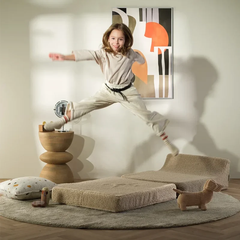 Wigiwama Aufklappbarer Kindersessel 'Flipster' Biscuit
