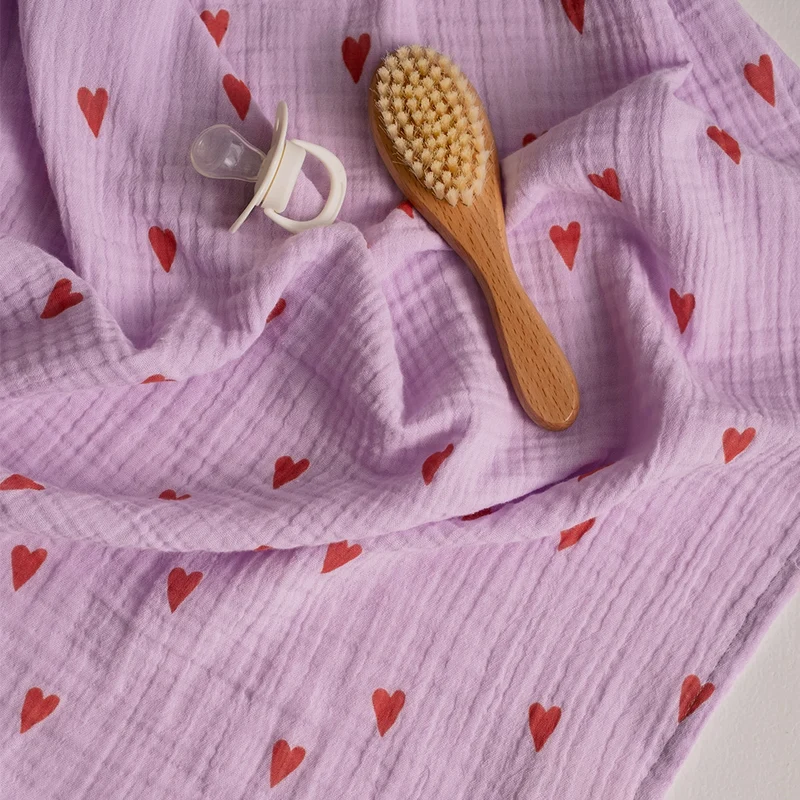 Studio Noos Swaddle 'Hearts' 120 x 120 cm Lilac