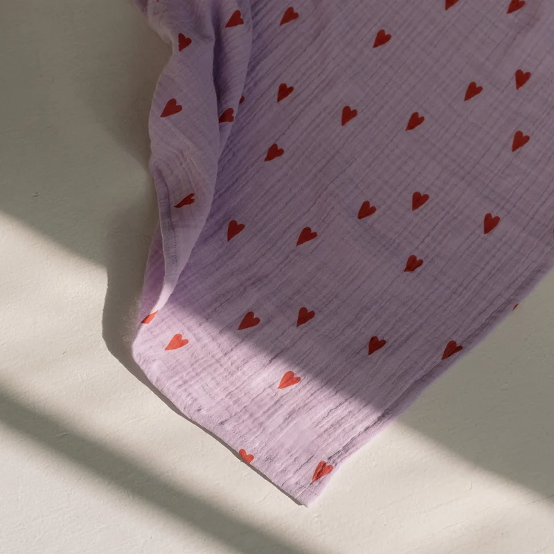 Studio Noos Swaddle 'Hearts' 120 x 120 cm Lilac