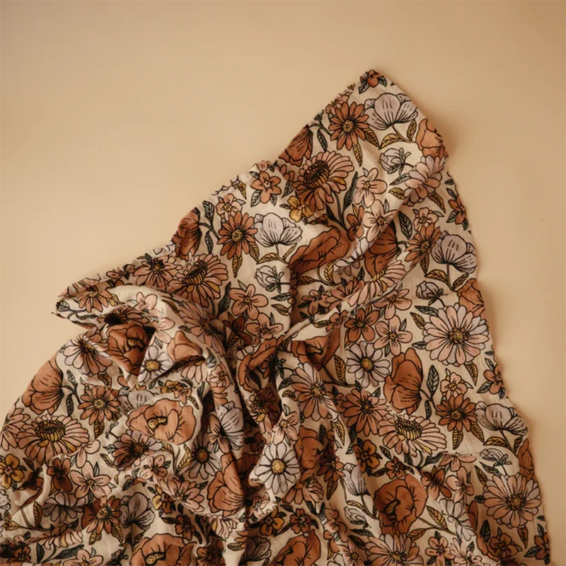 Mushie Musselin Swaddle Retro Flowers