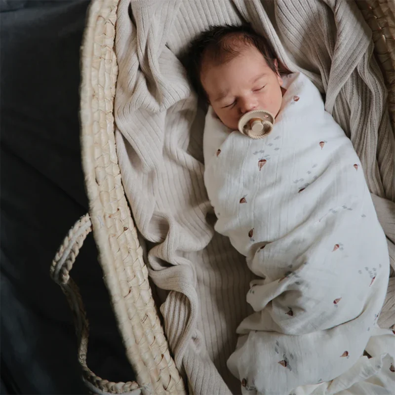 Mushie Musselin Swaddle Boats