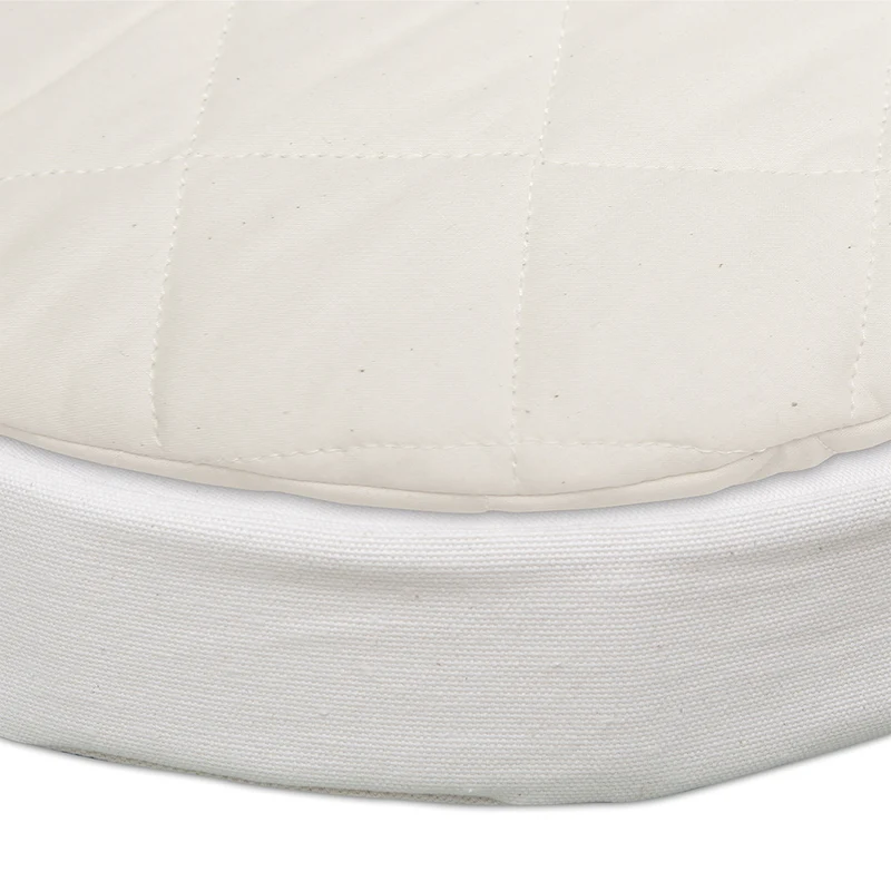 Charlie Crane Babybett 'Kimi' 76 x 130 mit Matratze und Matratzenschutz Hazelnut