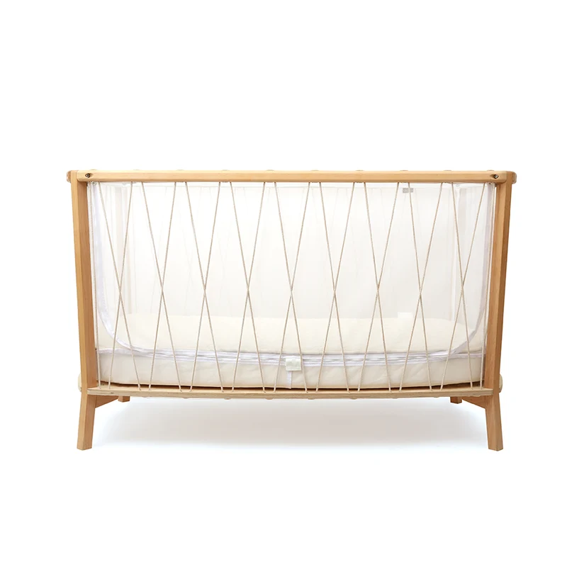 Charlie Crane Babybett 'Kimi' 76 x 130 mit Matratze und Matratzenschutz Desert