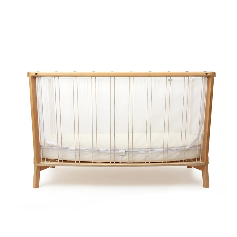 Charlie Crane Babybett 'Kimi' 76 x 130 mit Matratze und Matratzenschutz Desert