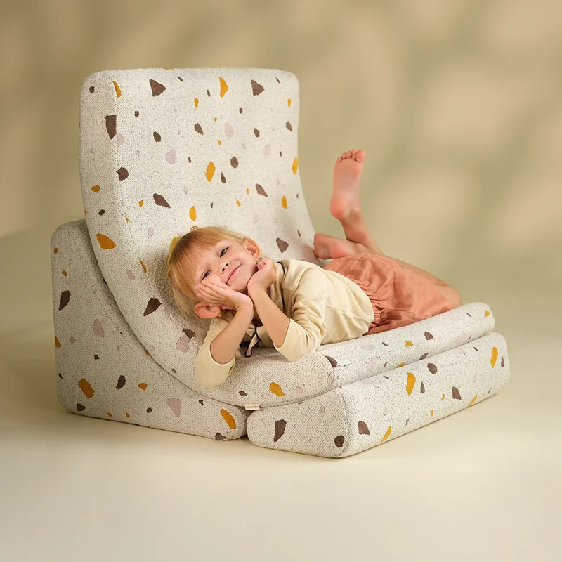 Wigiwama Spielsessel 'Terrazzo Moon Chair' Marble