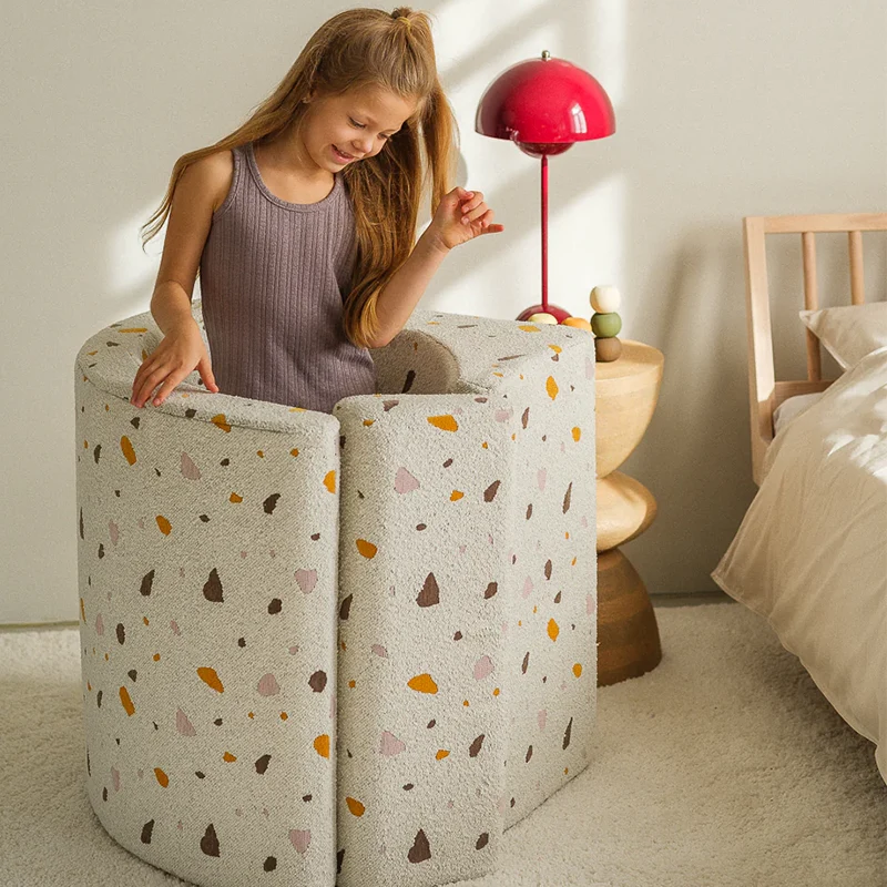 Wigiwama Spielsessel 'Terrazzo Moon Chair' Marble