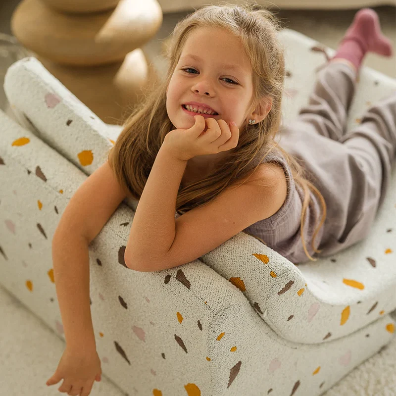 Wigiwama Spielsessel 'Terrazzo Moon Chair' Marble