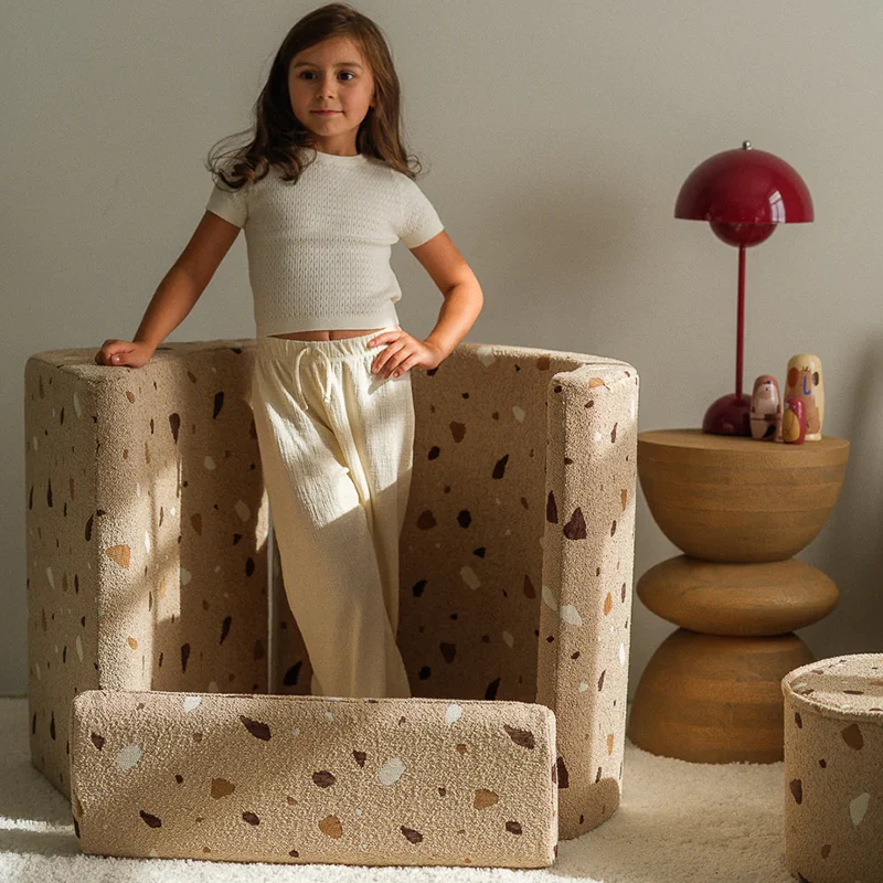 Wigiwama Spielsessel 'Terrazzo Moon Chair' Sand