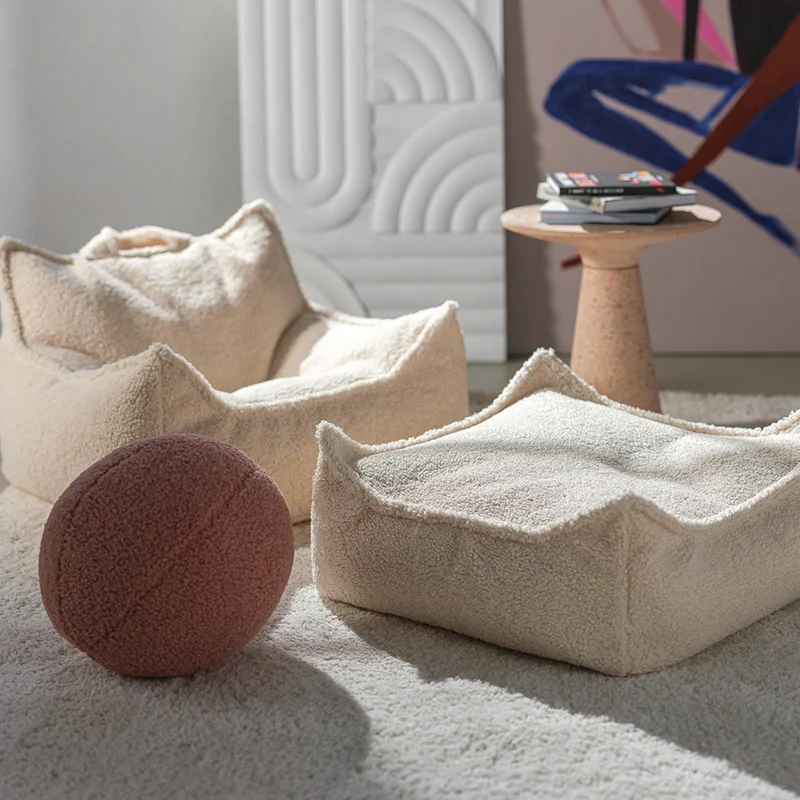 Wigiwama Quadratischer Ottoman Cream White