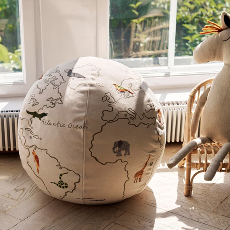 Ferm Living Sitzkissen 'The World' Off-White
