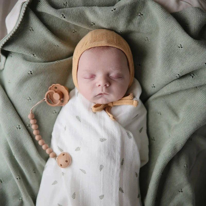 Mushie Musselin Swaddle Leaves