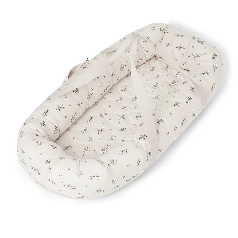 Garbo & Friends Babynest Bluebell