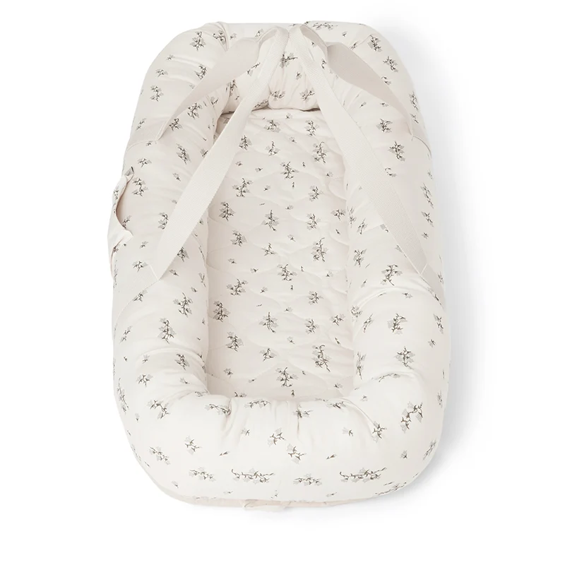Garbo & Friends Babynest Bluebell