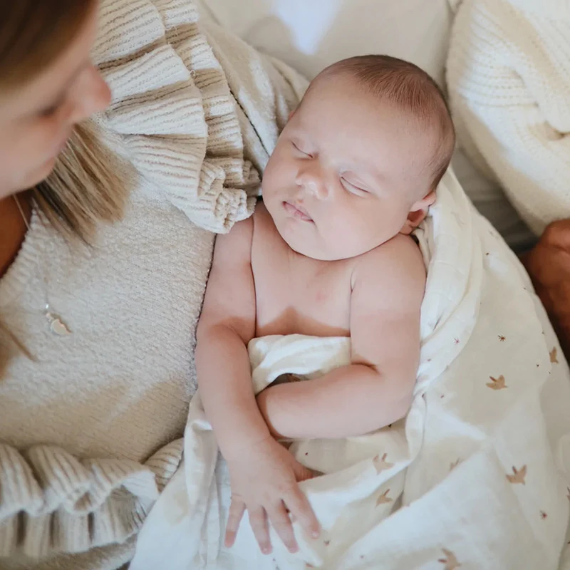 Mushie Musselin Swaddle Sparrow