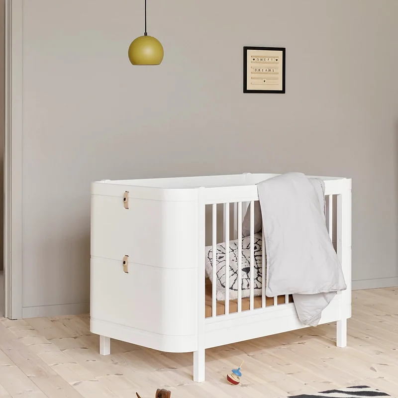 Oliver Furniture Wood Mini+ Babybett exkl. Umbauset Juniorbett Weiss