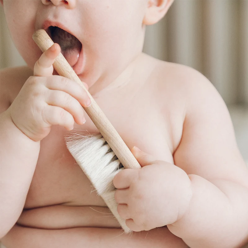 Petit Stellou Baby Haarbürste Natur