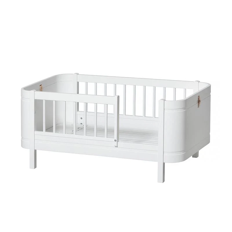 Oliver Furniture Wood Mini+ Babybett inkl. Umbauset Juniorbett Weiss