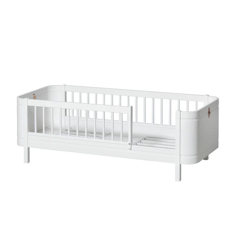 Oliver Furniture Wood Mini+ Babybett inkl. Umbauset Juniorbett Weiss