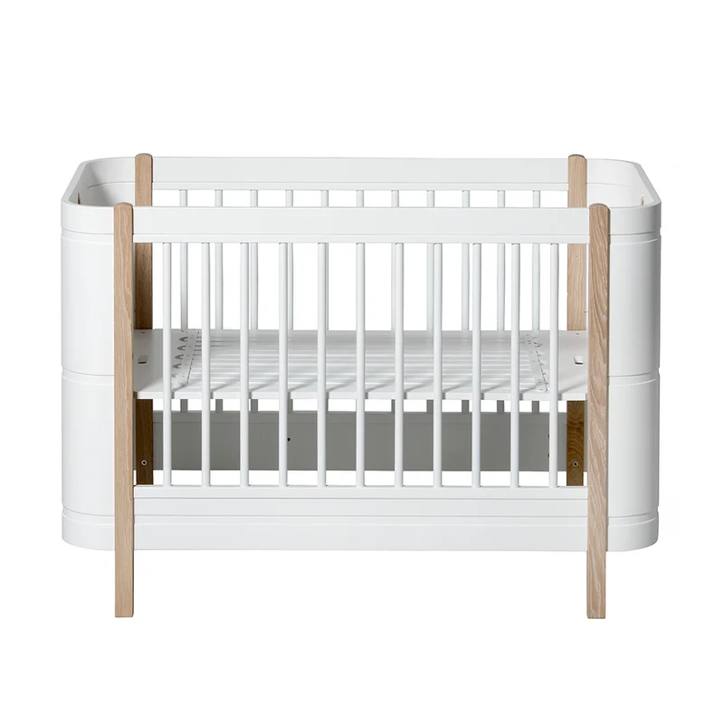 Oliver Furniture Wood Mini+ Babybett inkl. Umbauset Juniorbett Weiss/Eiche