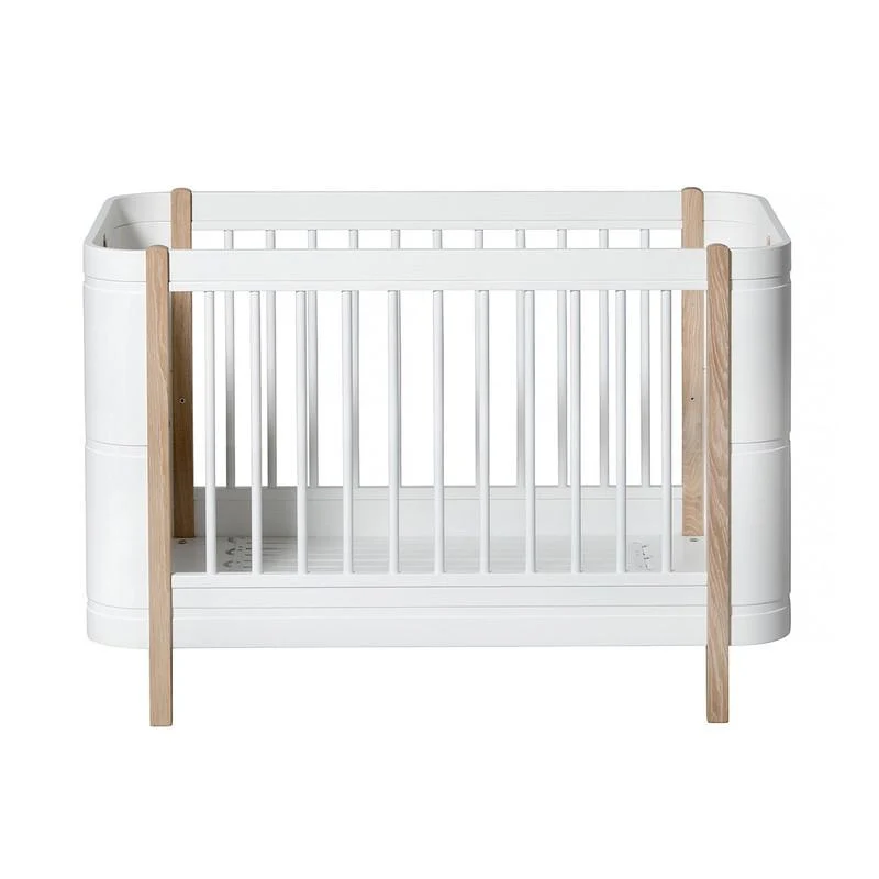 Oliver Furniture Wood Mini+ Babybett inkl. Umbauset Juniorbett Weiss/Eiche