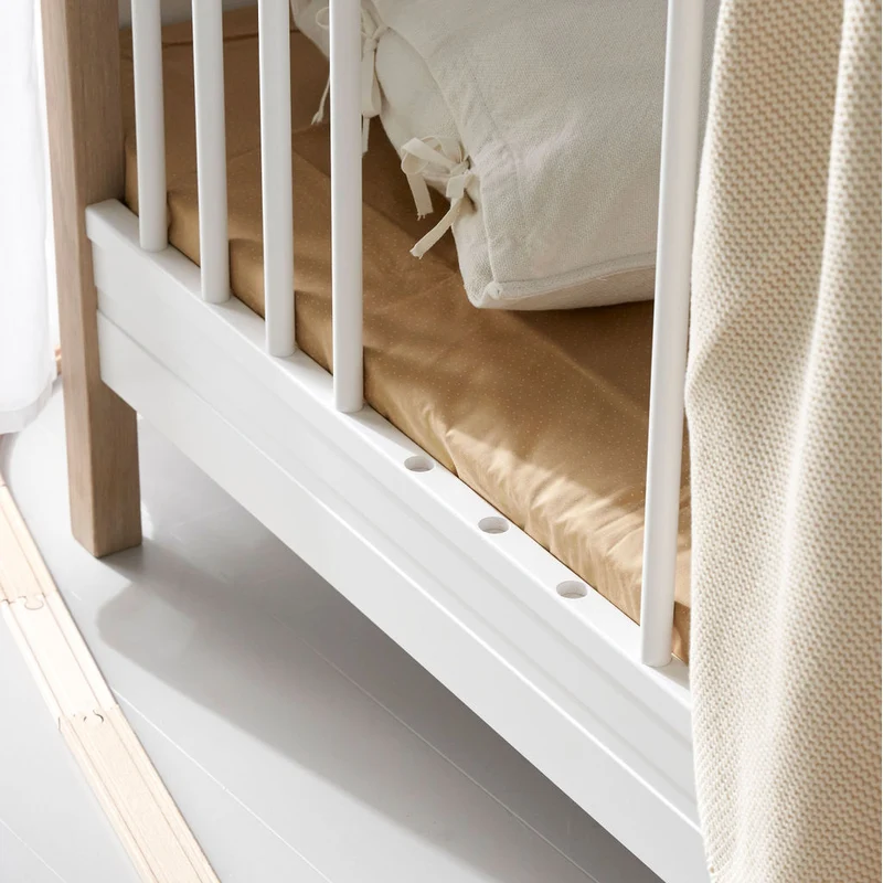 Oliver Furniture Wood Mini+ Babybett inkl. Umbauset Juniorbett Weiss/Eiche