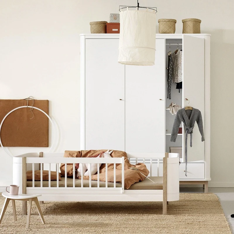 Oliver Furniture Wood Mini+ Babybett inkl. Umbauset Juniorbett Weiss/Eiche