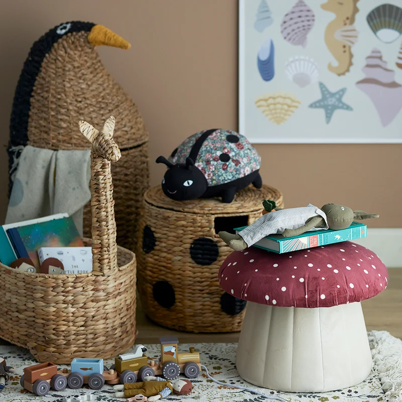 Kindersitzhocker “Lue”