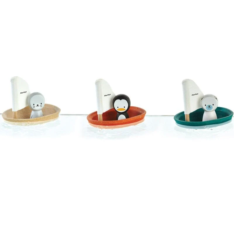 PlanToys Segelboot Eisbär Grün