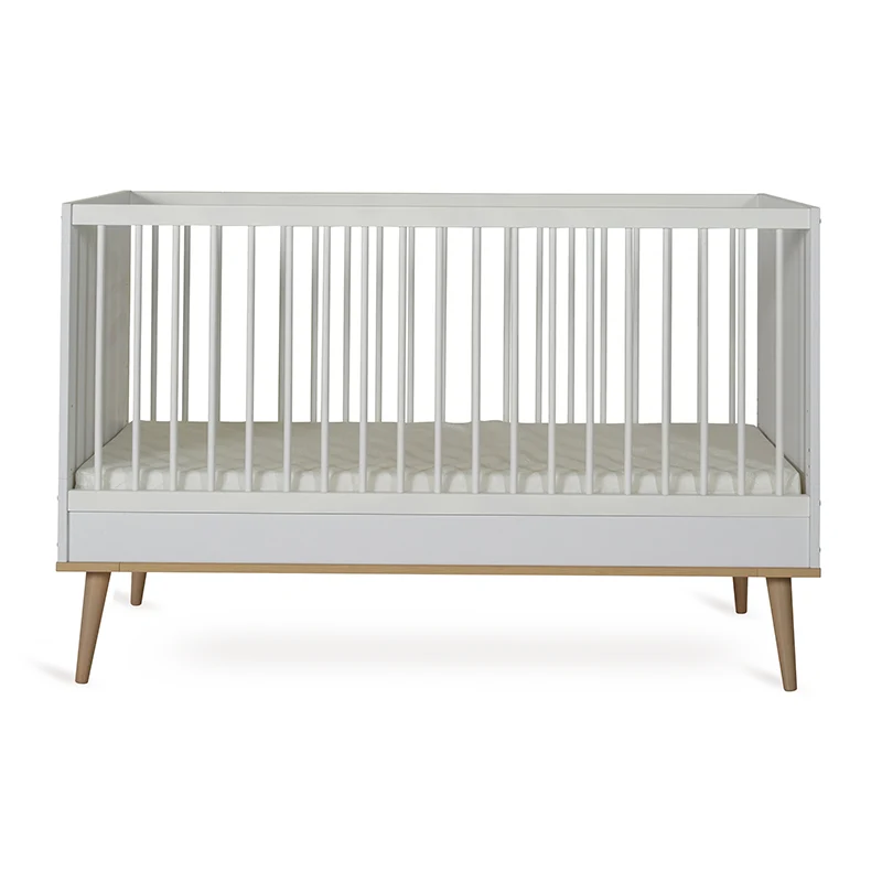 Quax Baby- und Kinderbett 70 x 140 'Flow' White